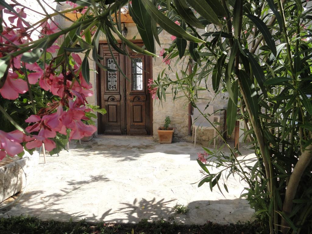 Villa Kamilari Esterno foto